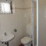 Apartma Lesjak 1 *