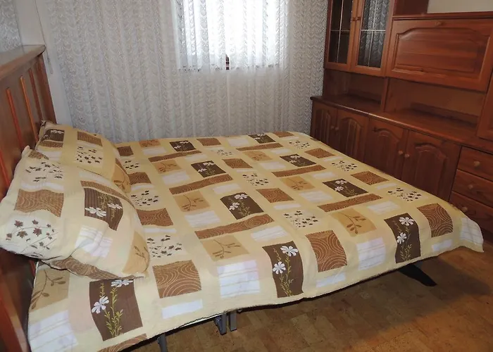 Apartma Lesjak 1 Апартаменты *